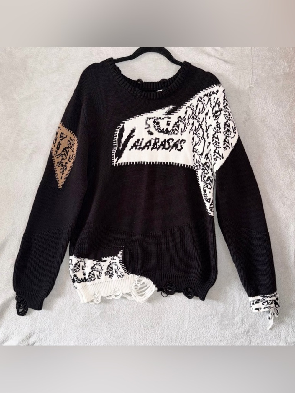 Valabasas Large KOMODO Distressed Black/White/Brown 100% Cotton Knitted Sweater